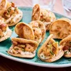 8 mini kebabs, poulet rôti, sauce blanche, épices*Picard Discount