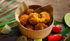 Corn fritters, beignets de maïs, cheddar*Picard Hot