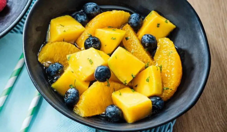 Salade de fruits bio, mangues, oranges, blueberries*Picard Clearance